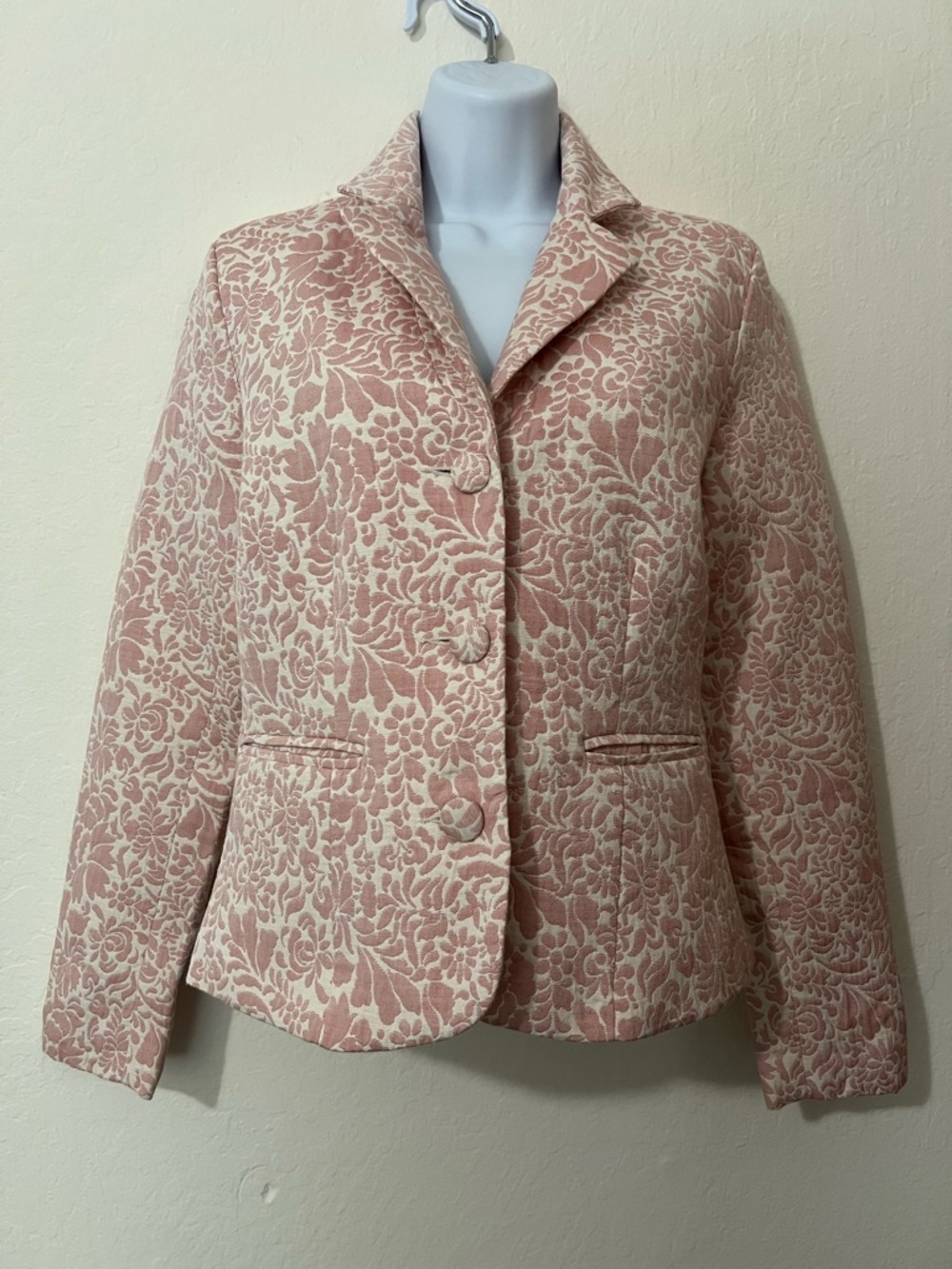 Old Navy Women's Floral Jacquard fitted Jacket - Pink/Cream